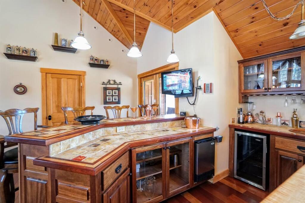 The Glen House -9 Bdrm Estate Sleep 26 Movie Theater,Pool,Golf,Ski Newry Dış mekan fotoğraf