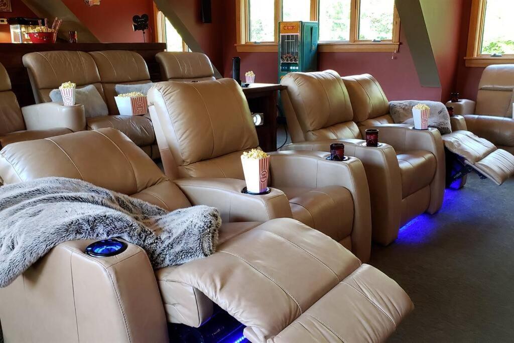 The Glen House -9 Bdrm Estate Sleep 26 Movie Theater,Pool,Golf,Ski Newry Dış mekan fotoğraf