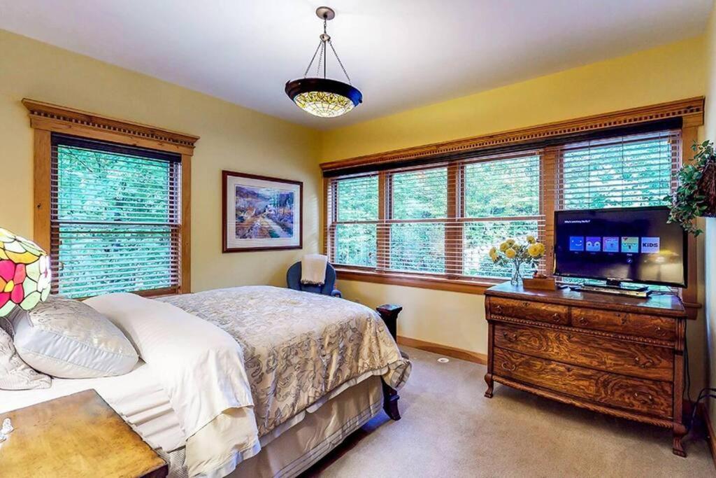 The Glen House -9 Bdrm Estate Sleep 26 Movie Theater,Pool,Golf,Ski Newry Dış mekan fotoğraf